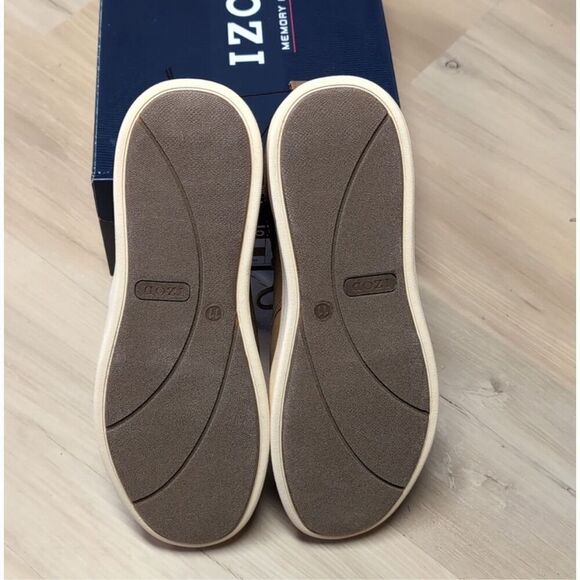 IZOD Men’s Chukka Shoes Boots Palmer Size 11 Brown Tan Memory Foam Lightweight - Picture 8 of 8